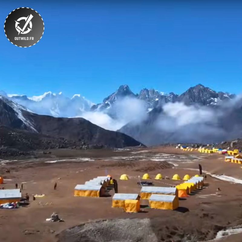 Ascension Mont Ama Dablam (6812 m) avec Everest Base Camp