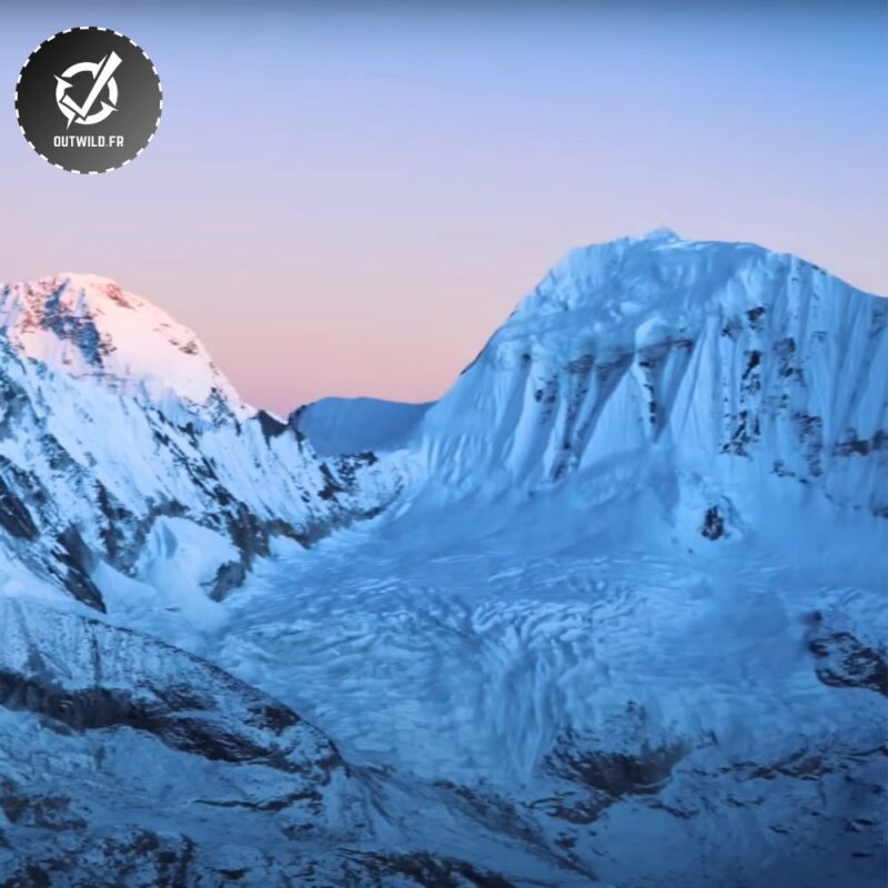 Ascension Mont Ama Dablam (6812 m) avec Everest Base Camp