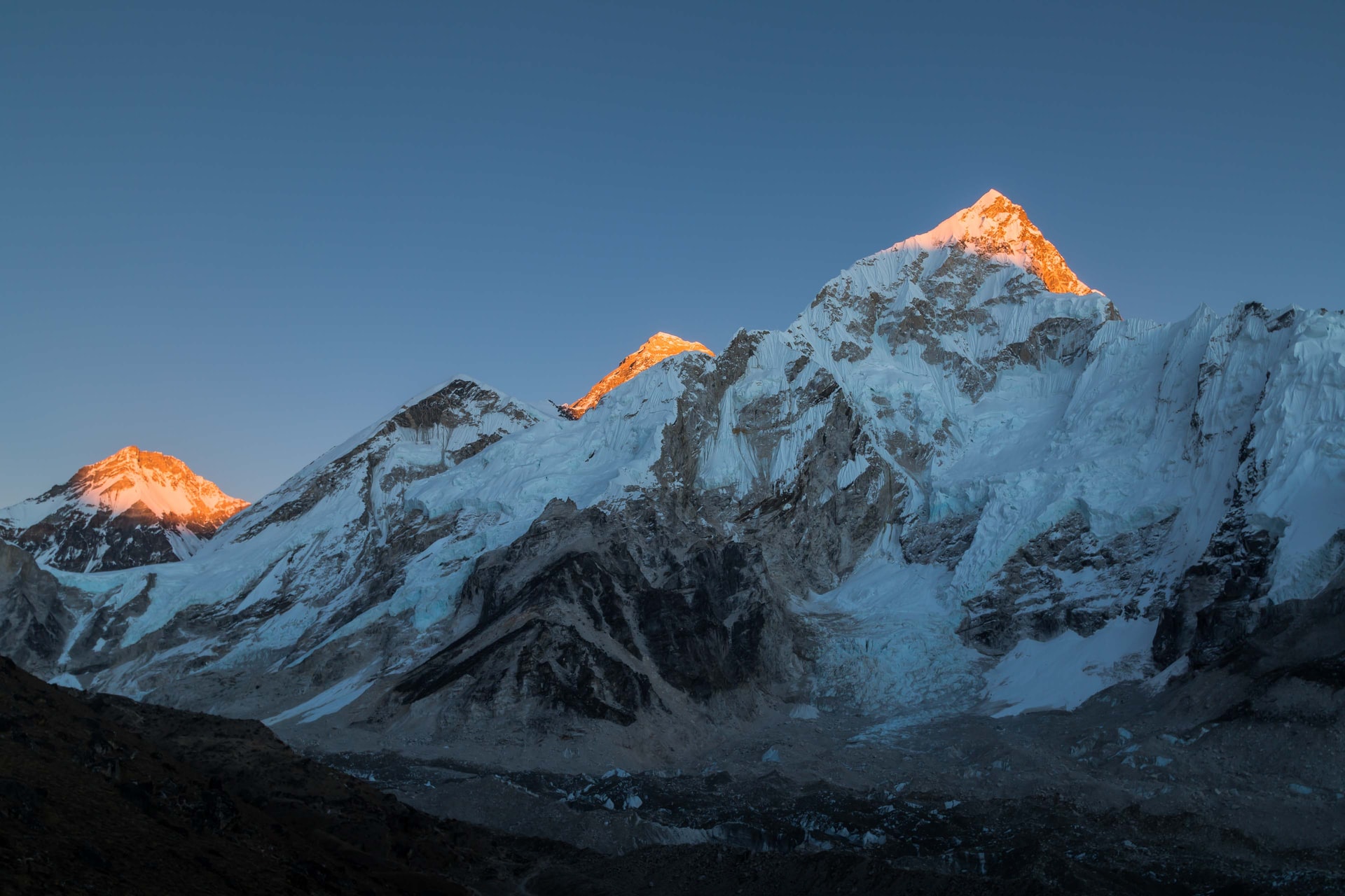 Camp Base Everest