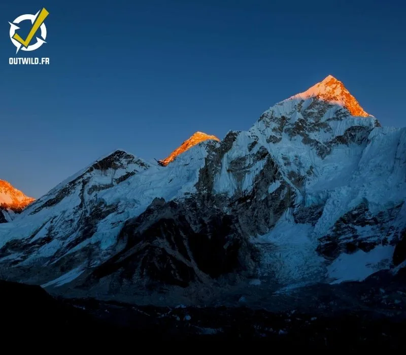 island peak everest nepal himalaya