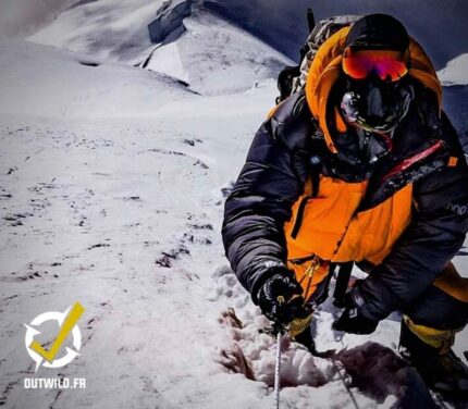 Ascension Mont Manaslu Népal
