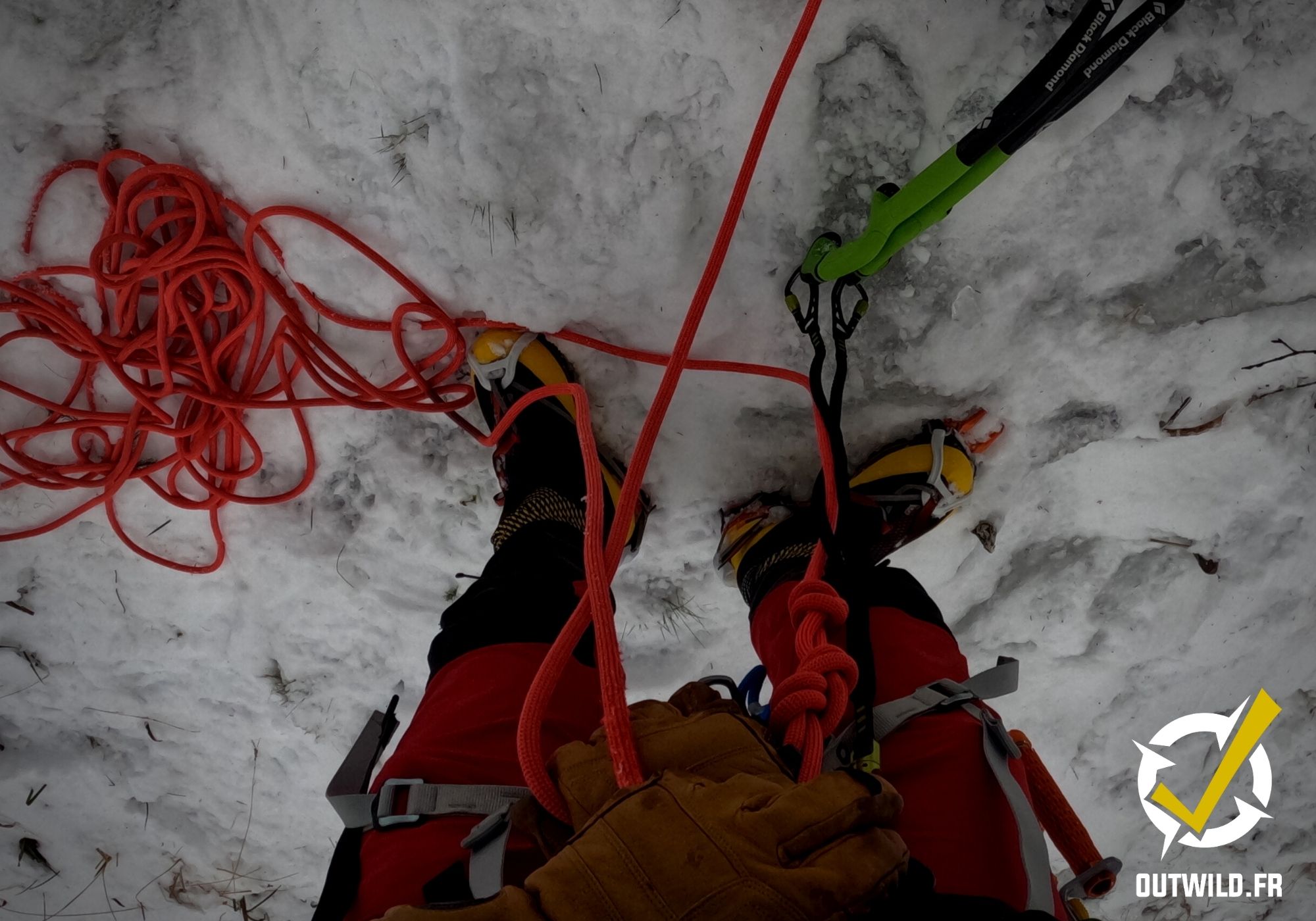 Techniques de marche : Marcher sur le glacier avec crampons