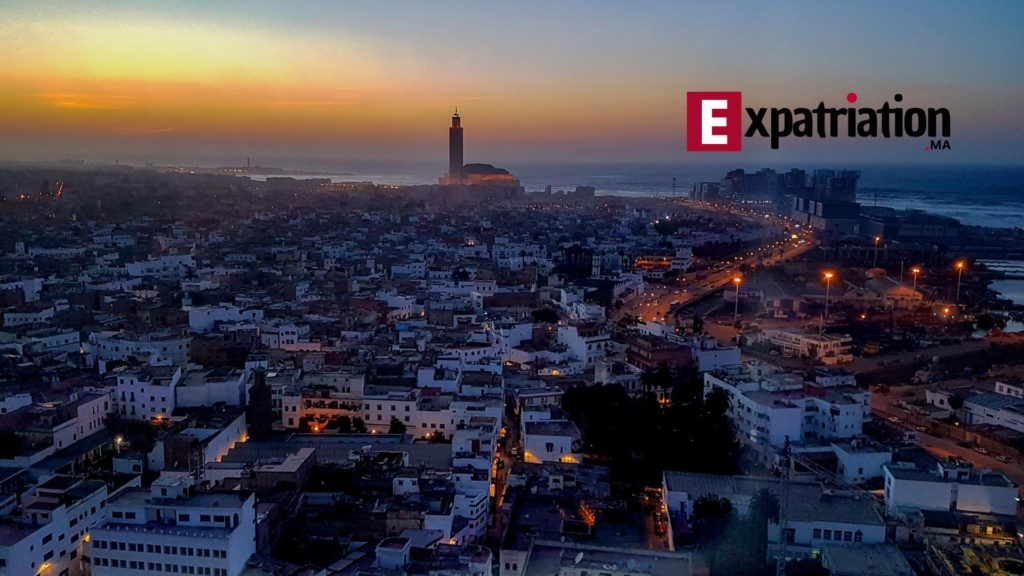 expatriation, Maroc, investissement, tourisme, emploi, climat, sécurité, culture, cuisine, coût de la vie, hôtellerie, éducation, langue, santé, secteurs d'activité, souks, Sahara, plages, trekking, Atlas