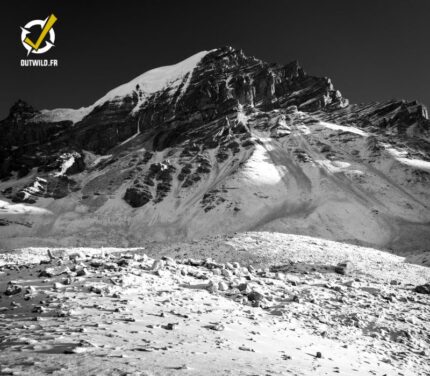 Ascension Thorong Peak (6144m) au Népal