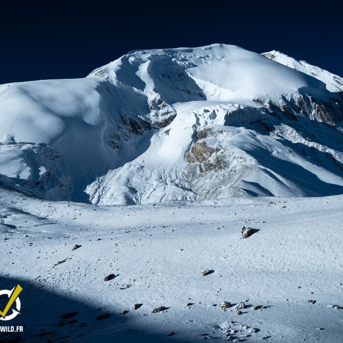 Ascension Thorong Peak (6144m) au Népal