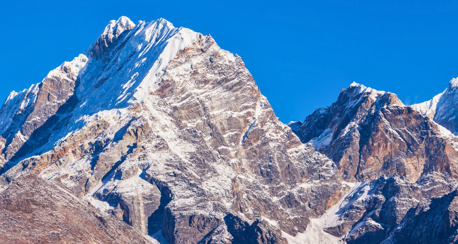 Sommet du Lobuche au Népal