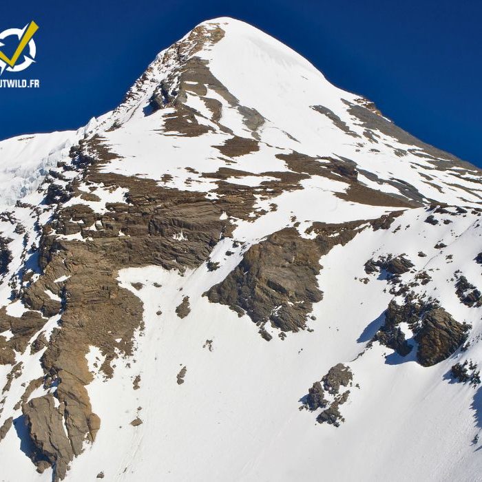 Ascension Pisang Peak (6091M) au Népal