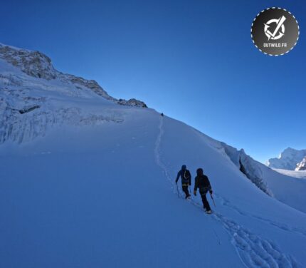Ascension Tserko Peak (5760M.) - Langtang, Népal