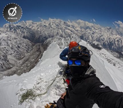 Ascension Tserko Peak (5760M.) - Langtang, Népal