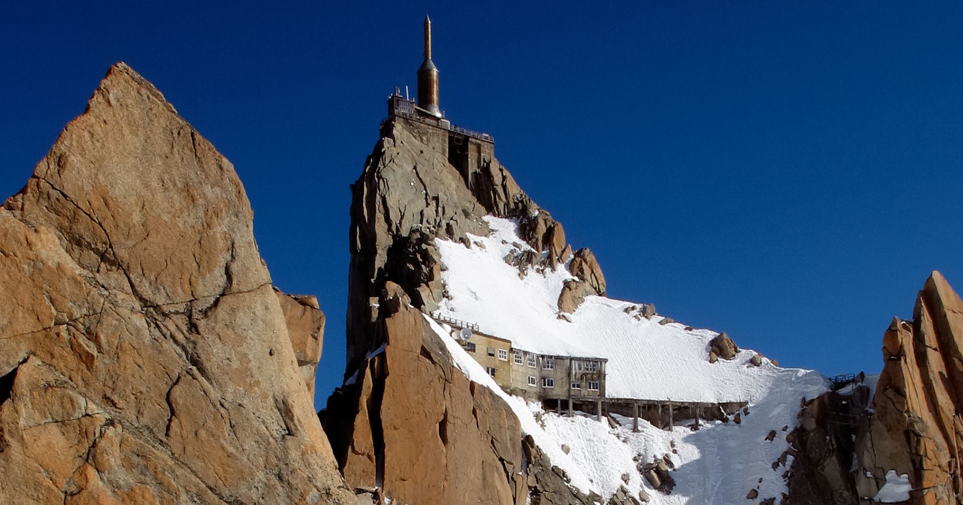 Goulottes autour de l'Aiguille du Midi alpinisme