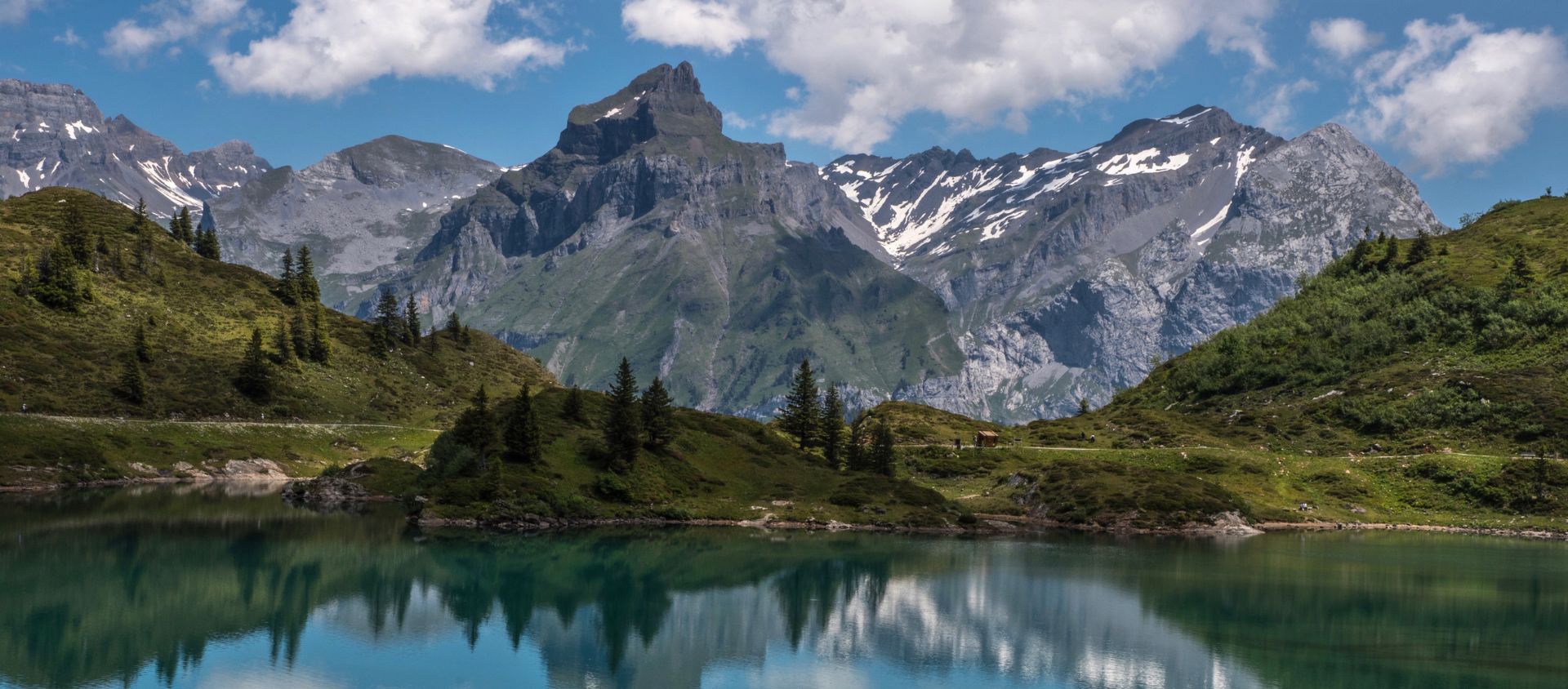 Refuge du nid d'aigle, Suisse