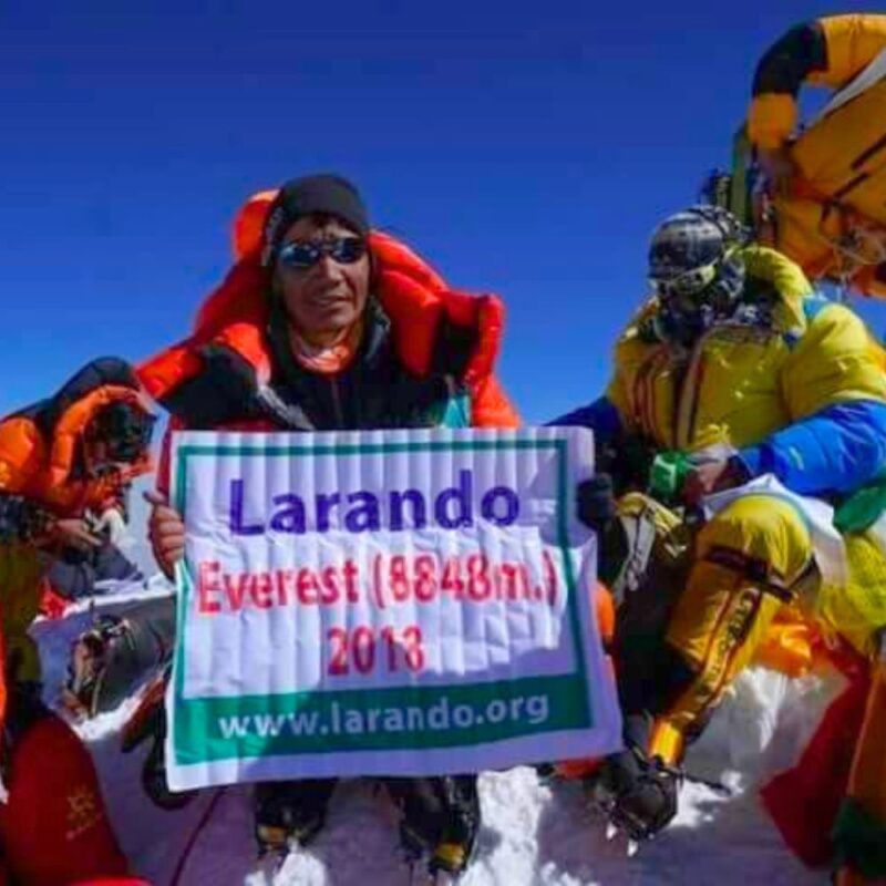 Votre bannière entreprise au sommet de l'Everest - Népal – Image 3