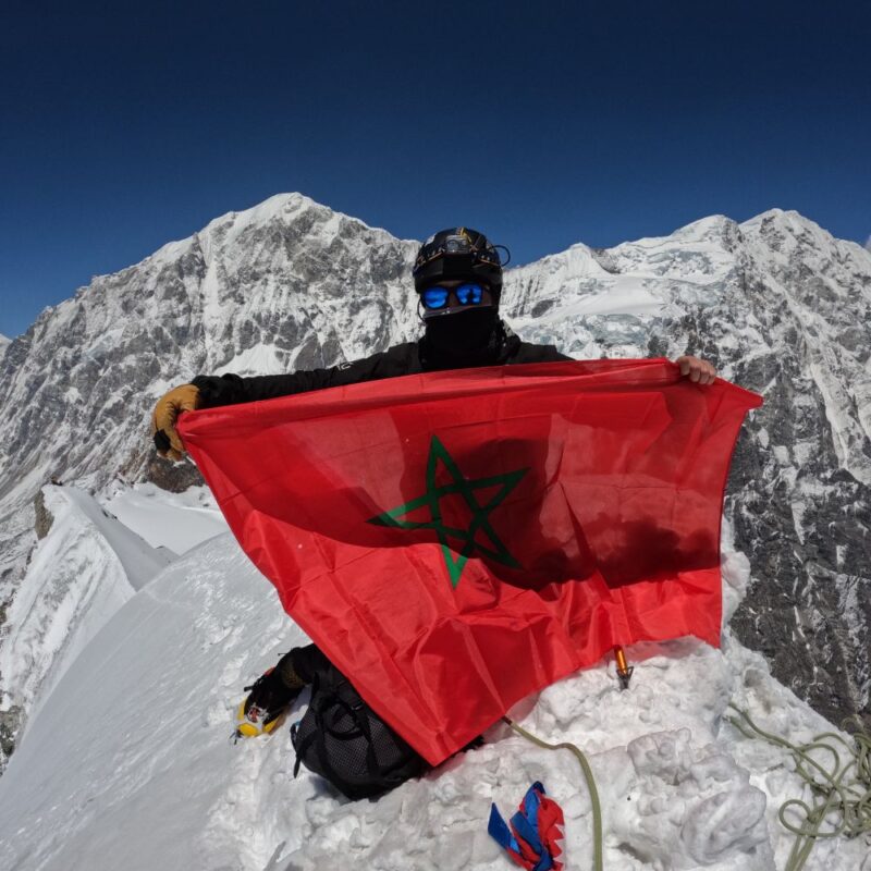 Votre bannière entreprise au sommet de l'Everest - Népal – Image 7