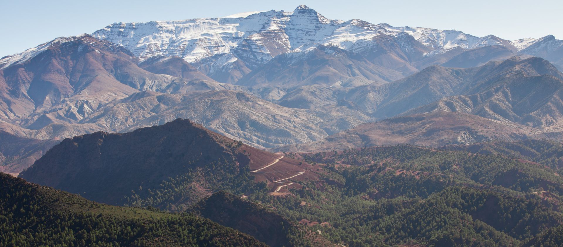Aventures dans les montagnes de l'Atlas et randonnées spectaculaires