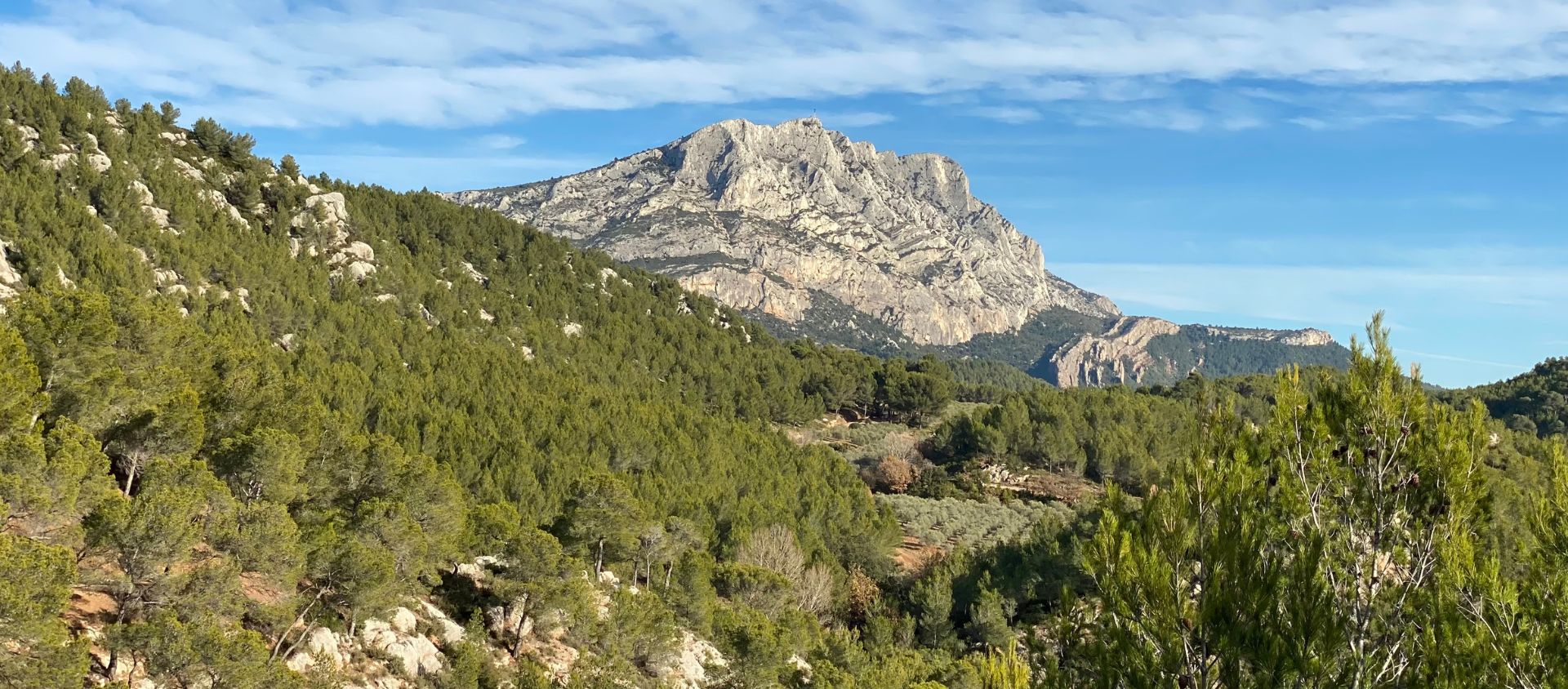 Aix-en-Provence et la montagne Sainte-Victoire