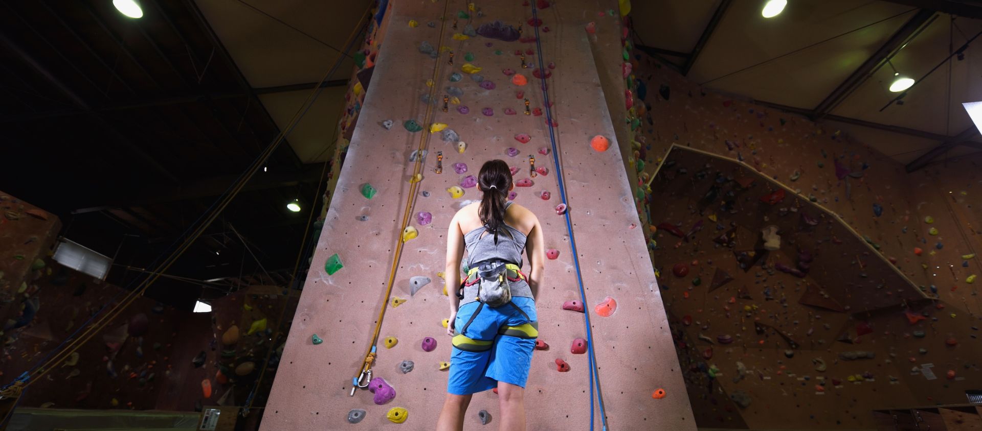 Comment progresser en escalade en salle durant l'hiver