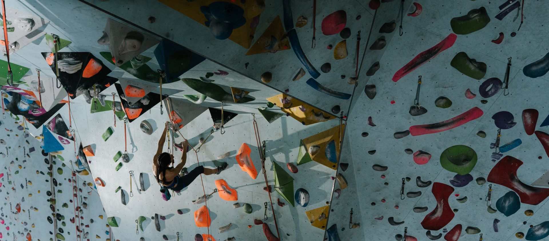 Comment progresser en escalade en salle durant l'hiver