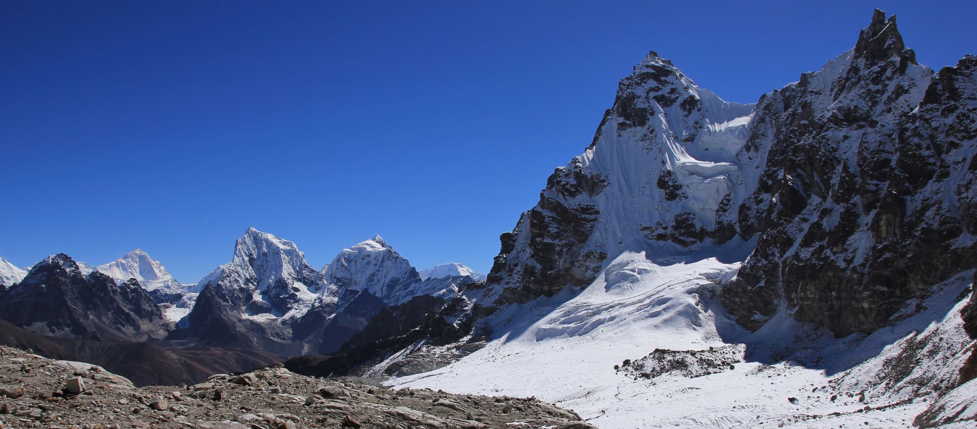 Renjo La Peak khumbu