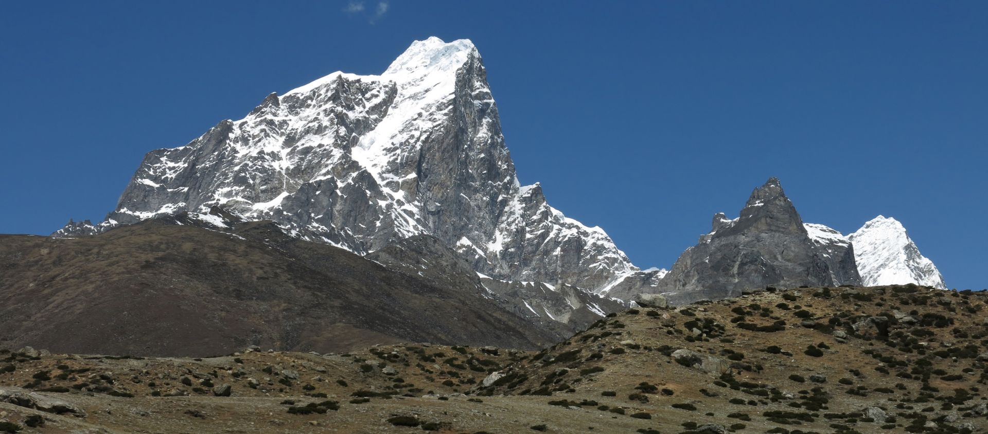 alpinisme sommet Cholatse nepal himalaya