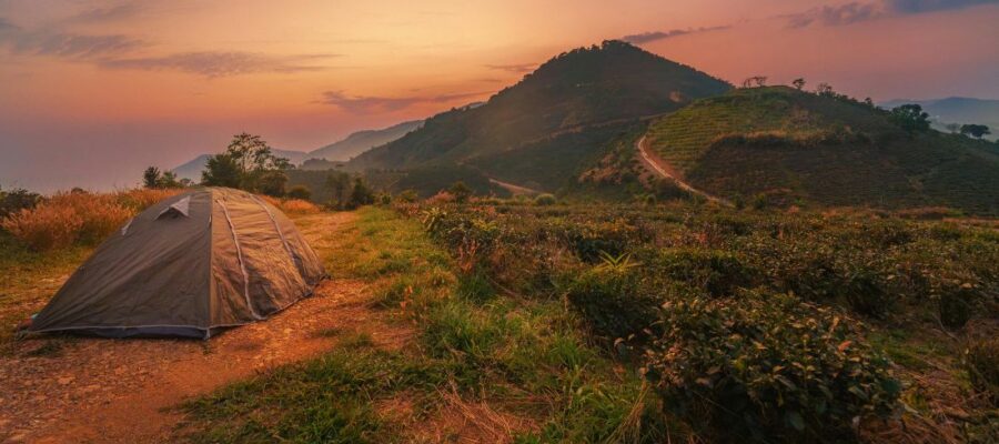 Camping sauvage en montagne : préparation et sécurité