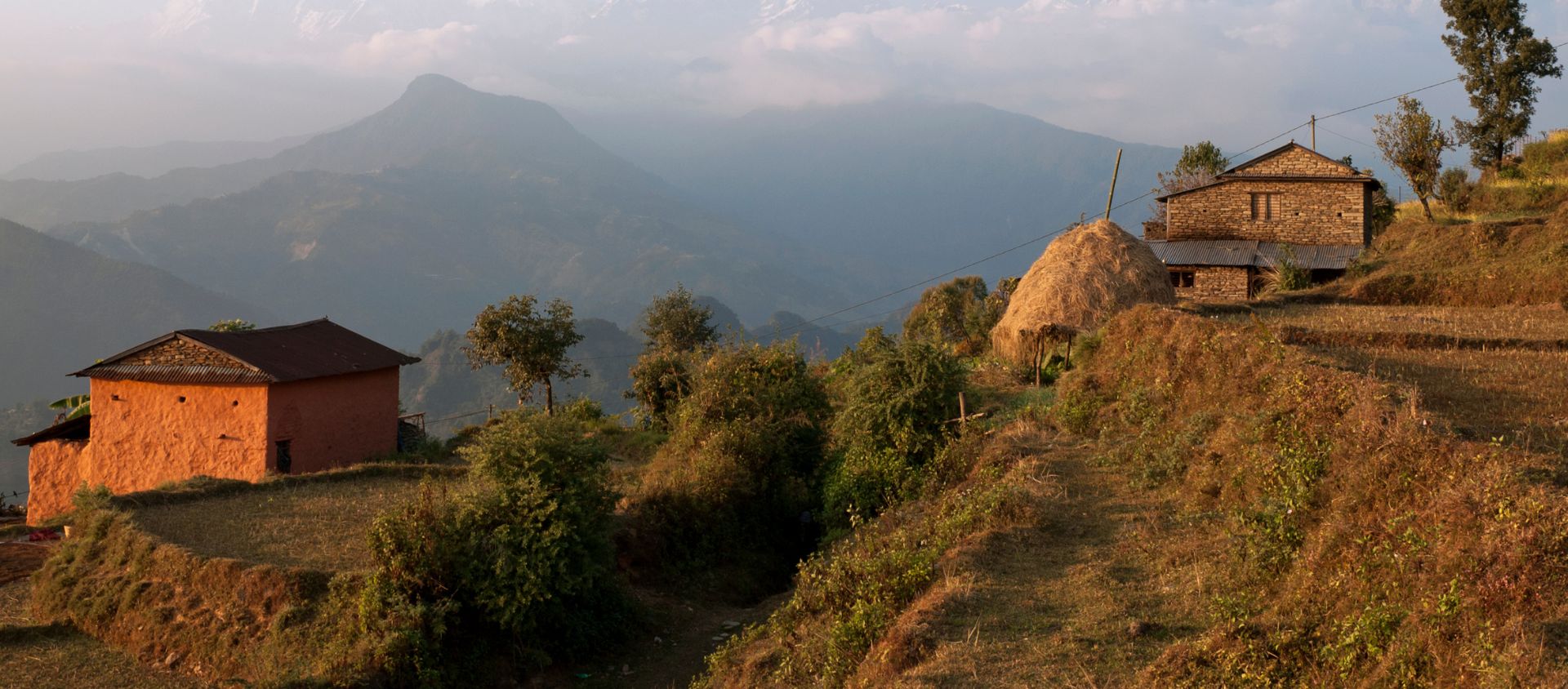 Les lodges écologiques face à l'Himalaya