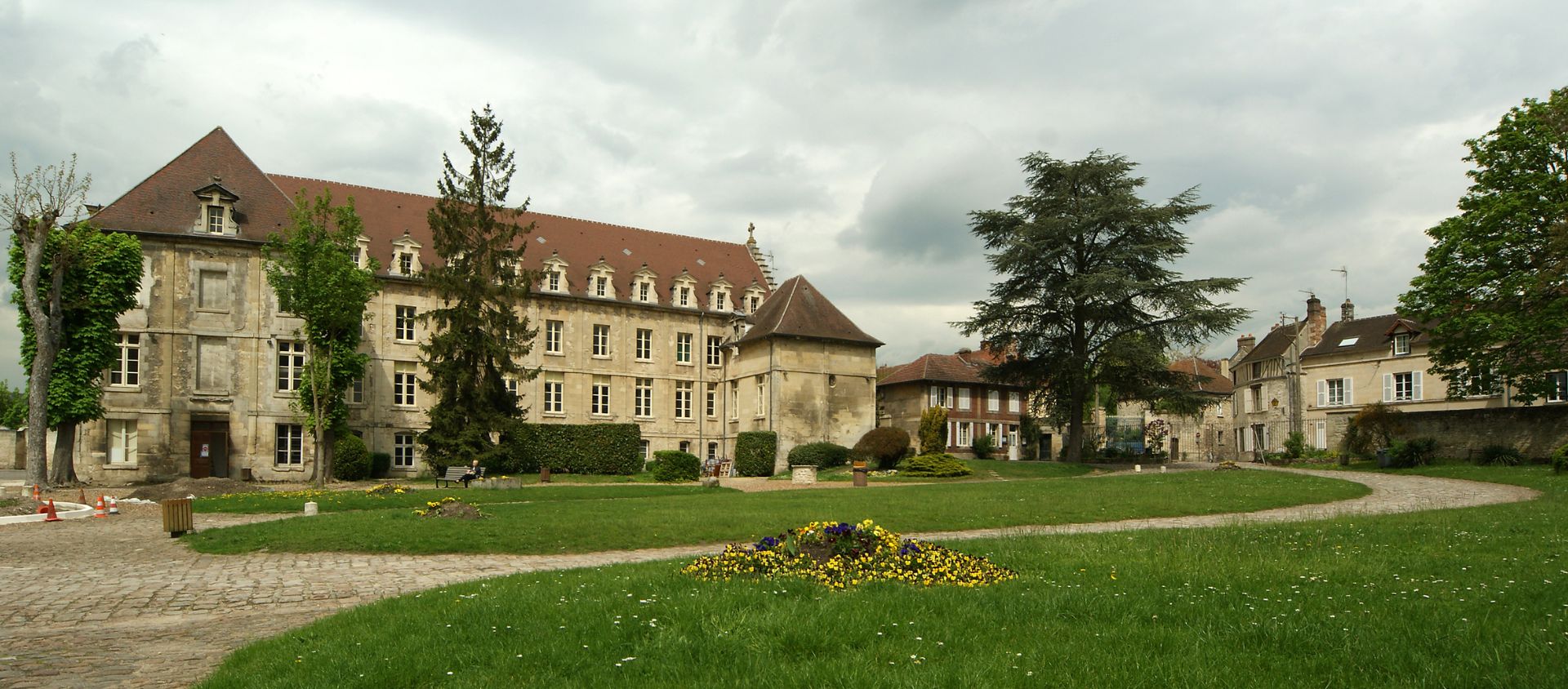 Senlis
