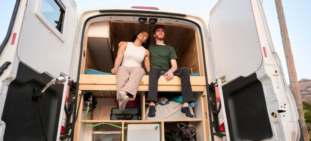 Vivre en van aménagé : entre liberté, sport et vie au grand air