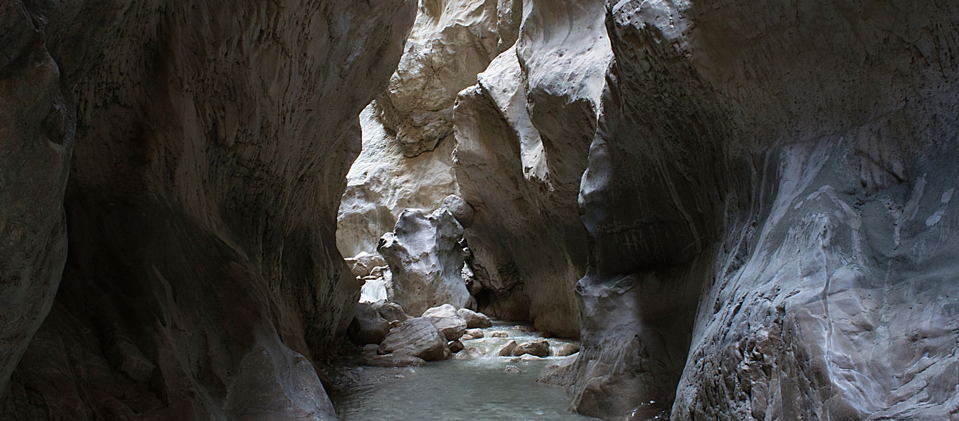 canyon  Saklikent turquie