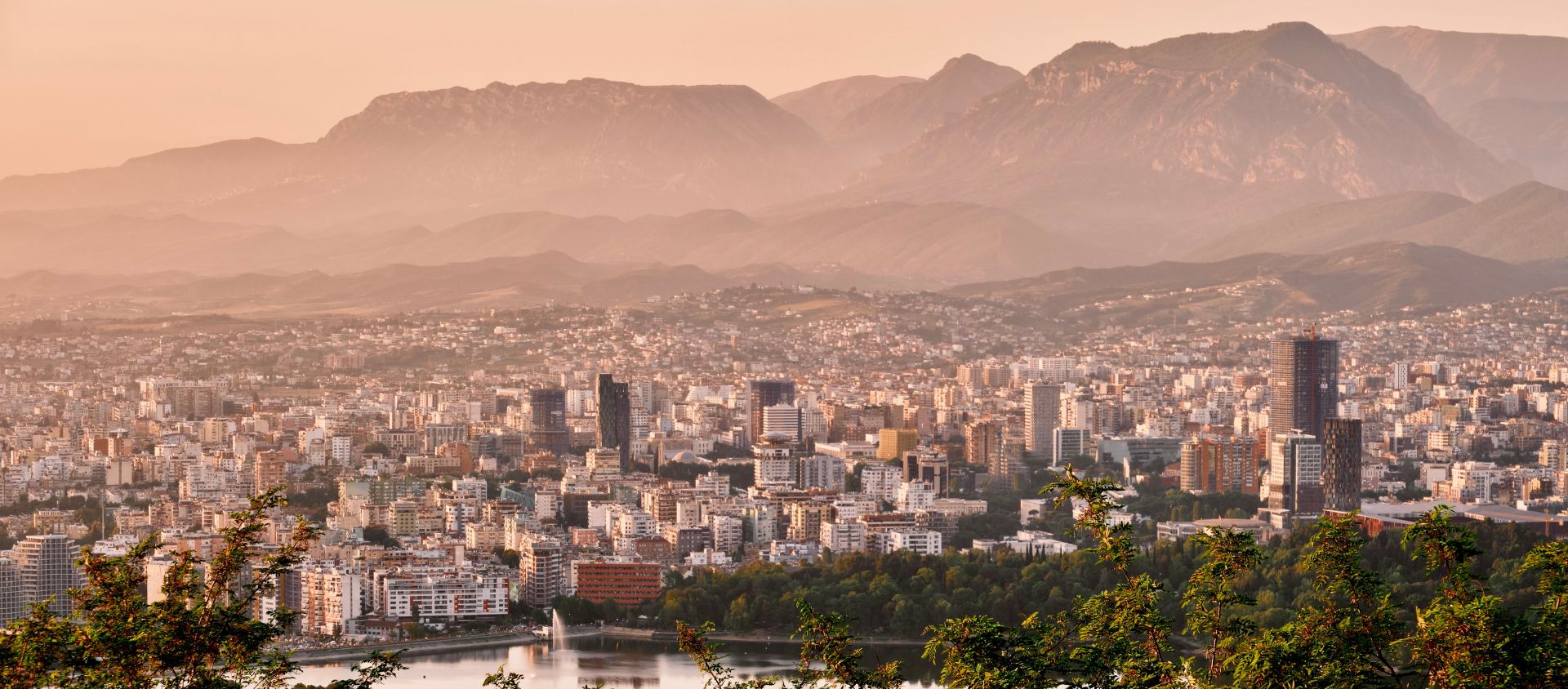 tirana albanie