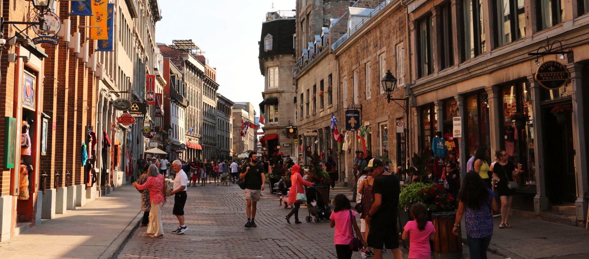 Montréal Canada social