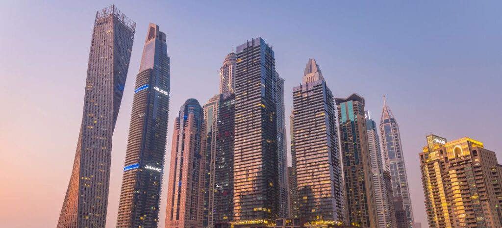 S'expatrier à Dubaï : le guide complet pour réussir votre installation