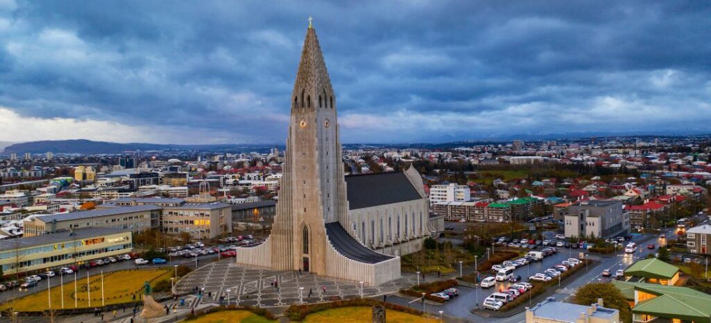 S’expatrier à Reykjavík : guide pour s’installer en Islande