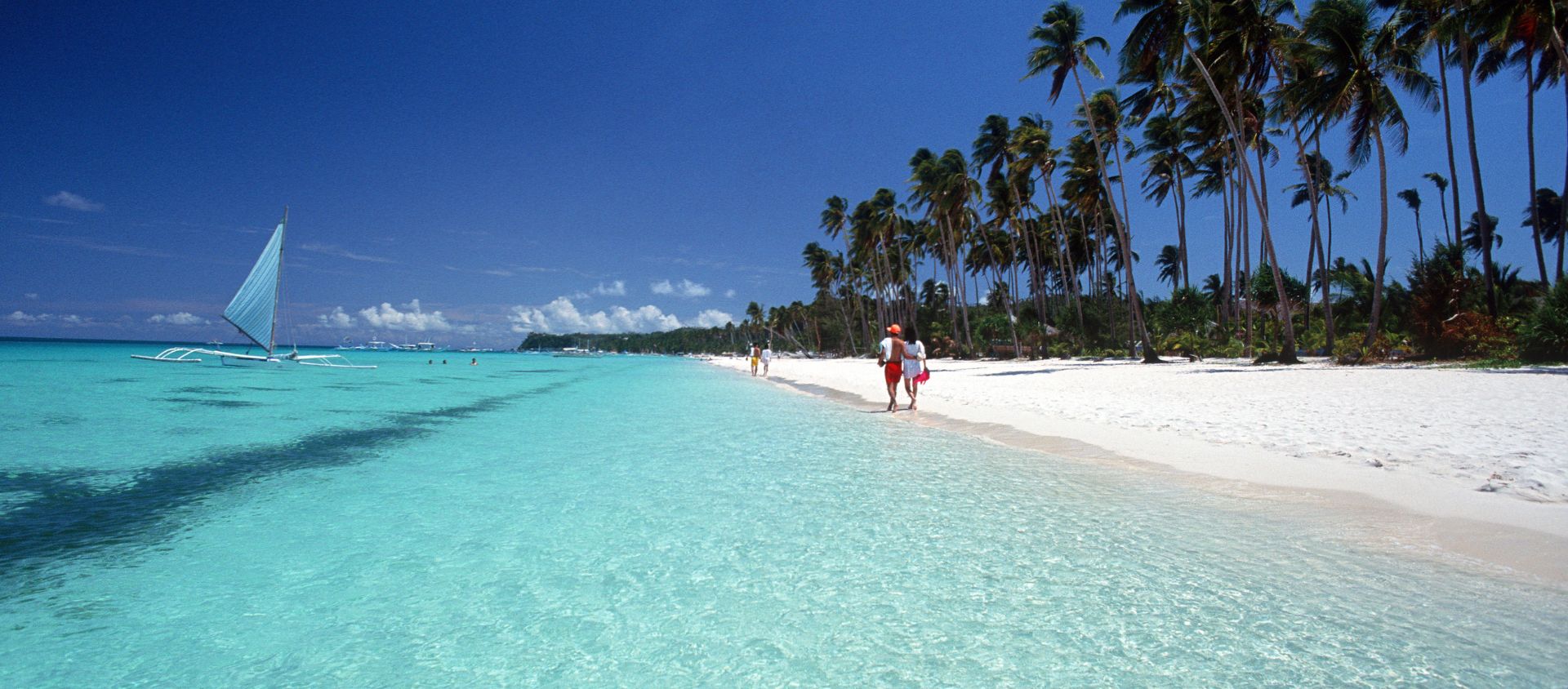 White Beach à Boracay aux Philippines 