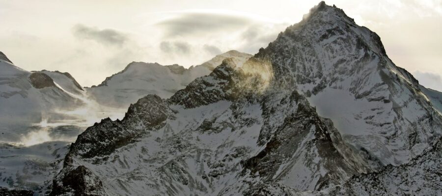 5 sommets parfaits pour débuter l’alpinisme en Europe