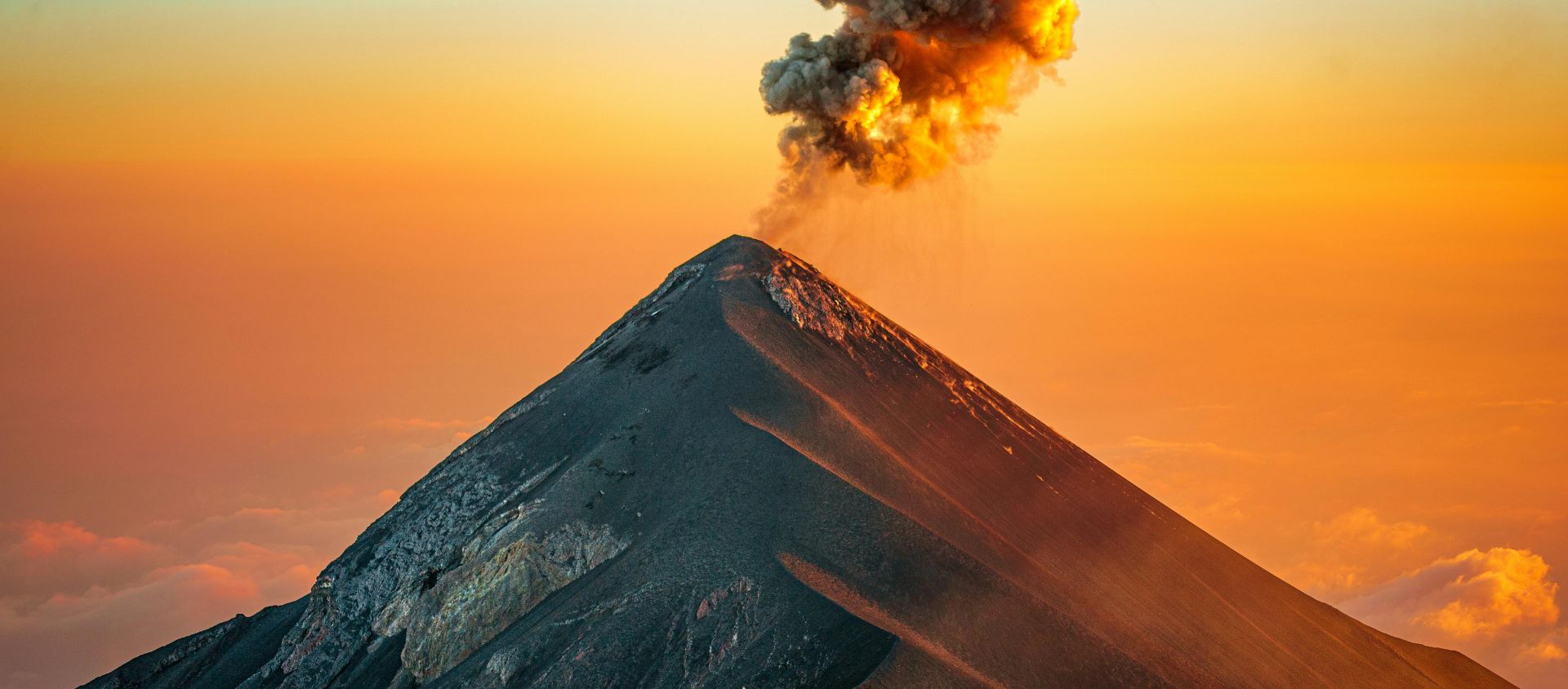 Acatenango et son voisin le Fuego