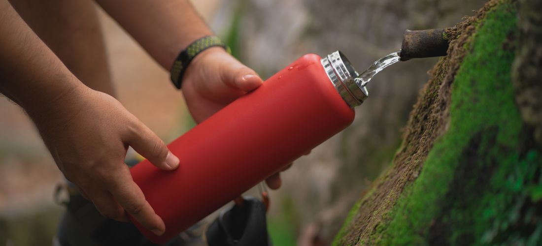 Comment bien filtrer son eau en trekking