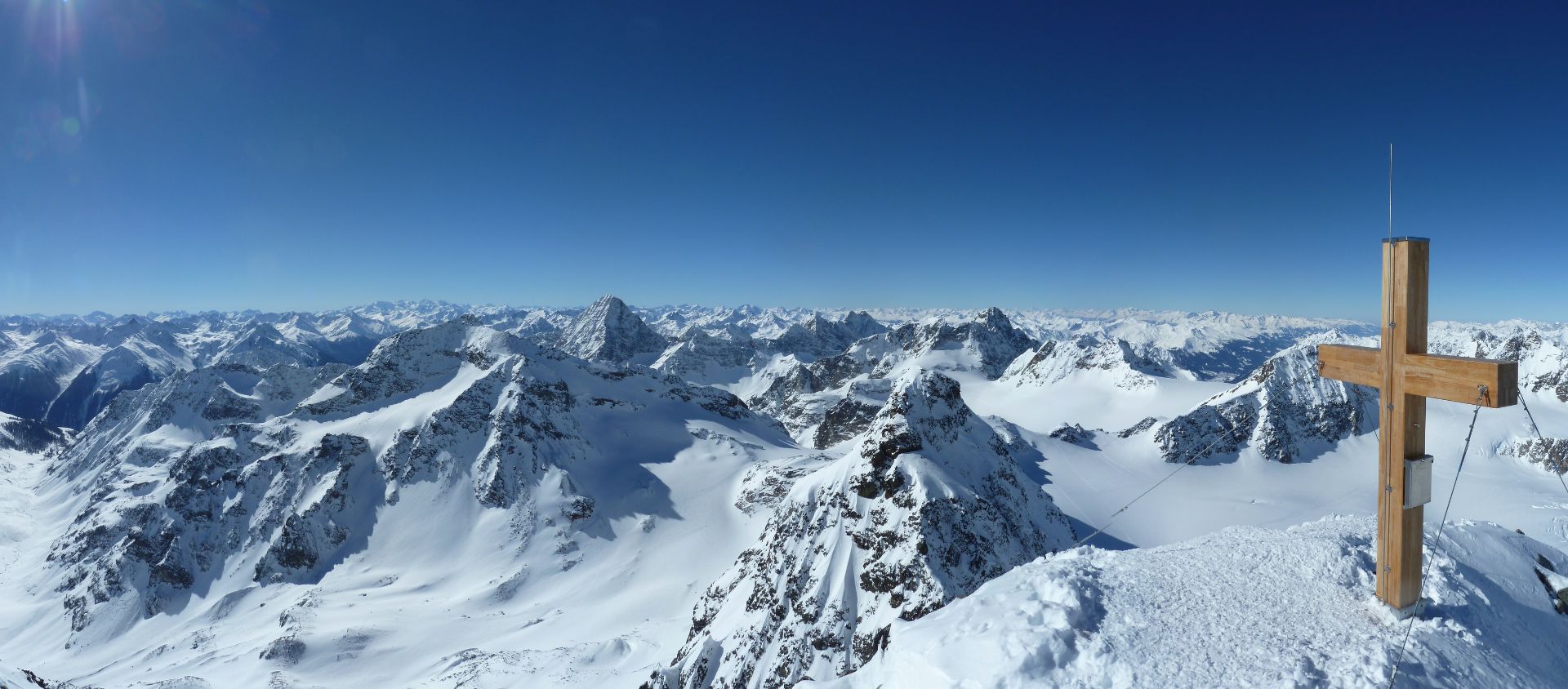 Le Piz Buin en Autriche et Suisse