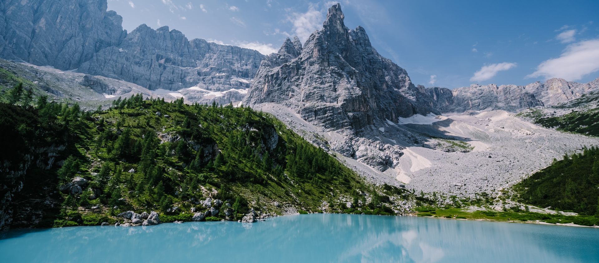 lac de Sorapis dans les Dolomites