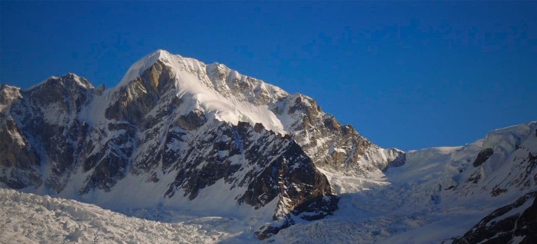 Gyalzen Peak : le sommet secret des montagnes himalayennes