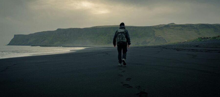 Trek solo : liberté, risques et préparation