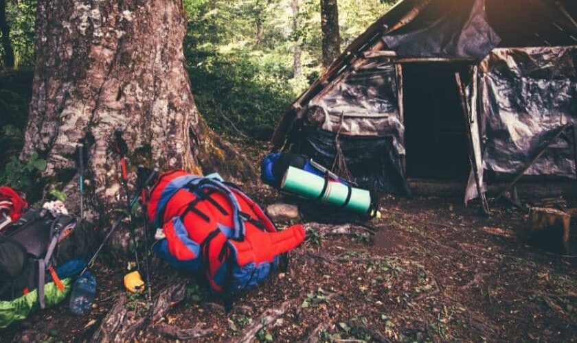 Préparer un premier séjour en pleine nature : erreurs fréquentes et bonnes pratiques