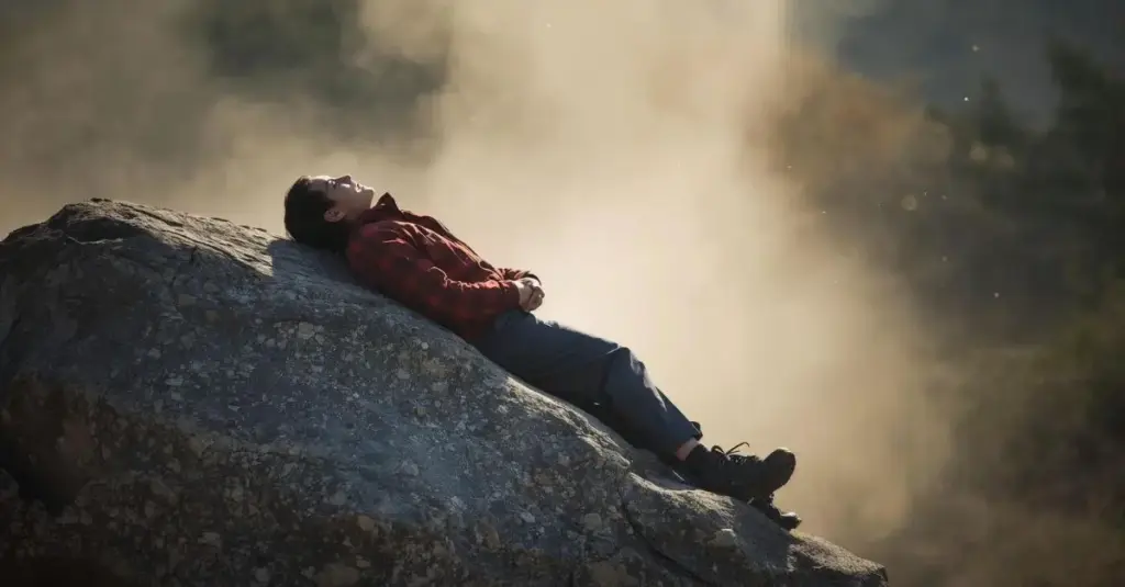 7 astuces pour gérer la fatigue et le sommeil en trek longue distance