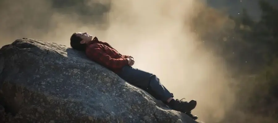 7 astuces pour gérer la fatigue et le sommeil en trek longue distance