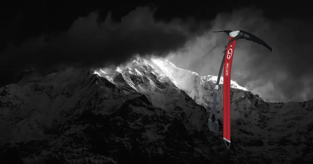 Comment choisir son piolet pour les sommets du Népal ?