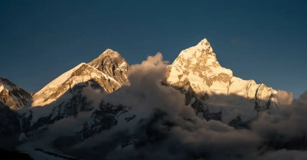 Pourquoi faire le trek de l'EBC en hiver est une bonne idée