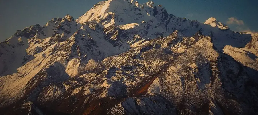 Guide de l'ascension du Naya Kanga dans le Langtang