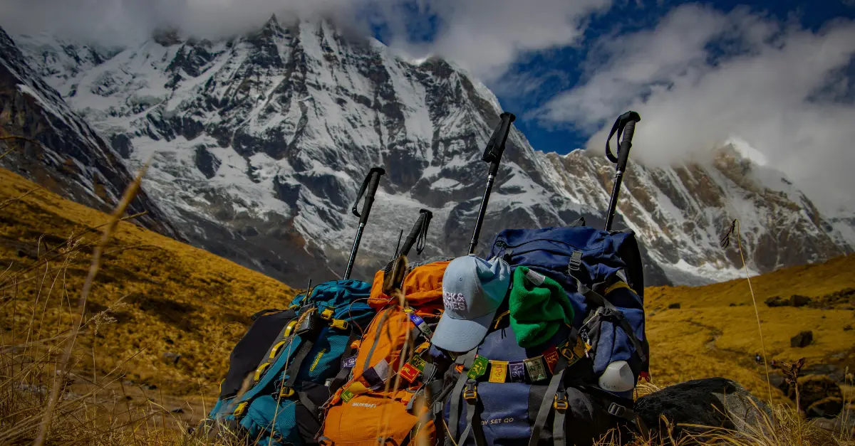 Pourquoi les bâtons de marche sont indispensables au Népal