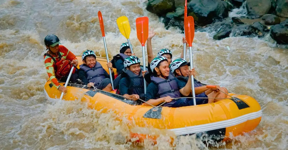 Rafting au Népal : Les meilleures rivières pour l&rsquo;adrénaline