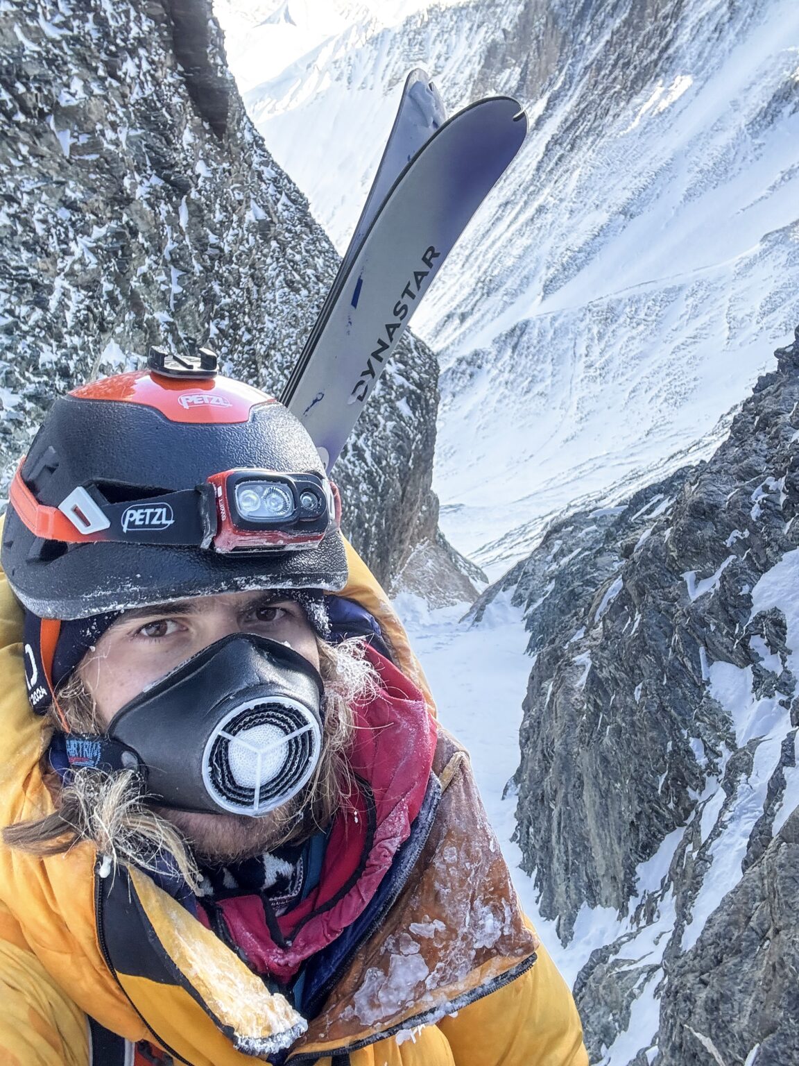 Bartek Ziemski : la descente à ski époustouflante du Lhotse sans oxygène