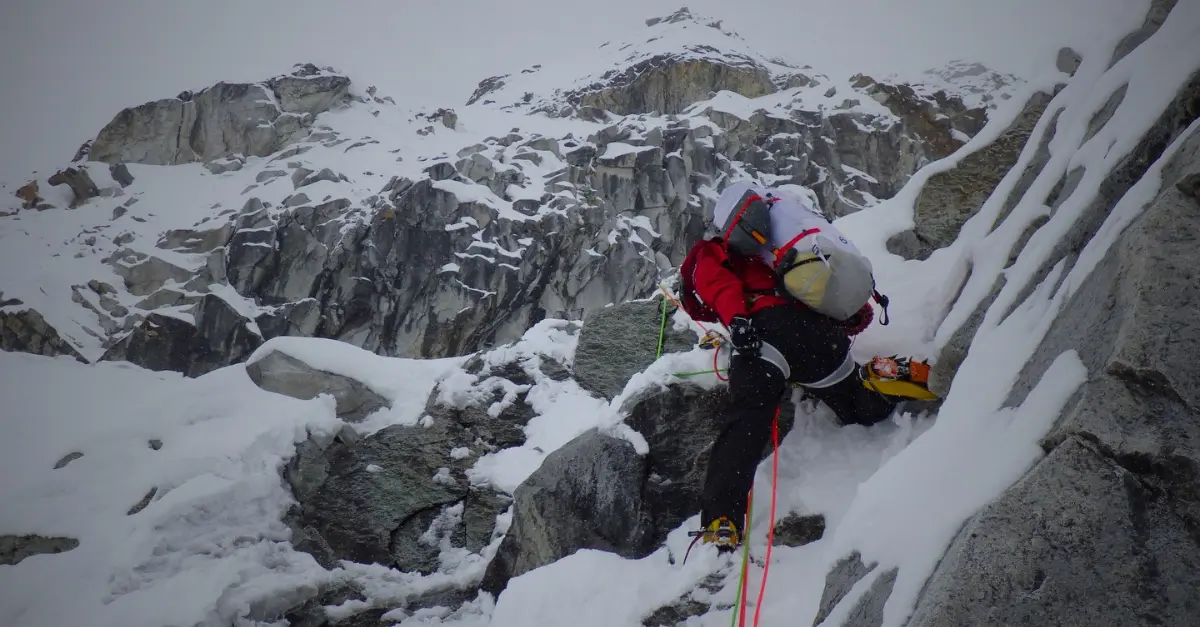 Première ascension du pic Sato : des alpinistes coréens écrivent l'histoire près du Kangchenjunga